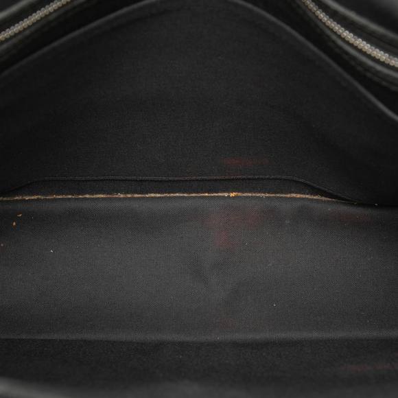 Pre-Loved Louis Vuitton Taiga Alexei Messenger